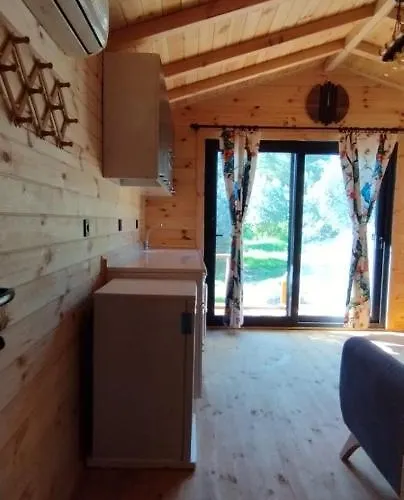 Olive Garden Bungalow Semesterbostad